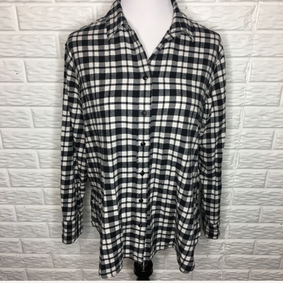 Madewell B&W Ex-Boyfriend Side Buttons Flannel Top - Picture 4 of 7